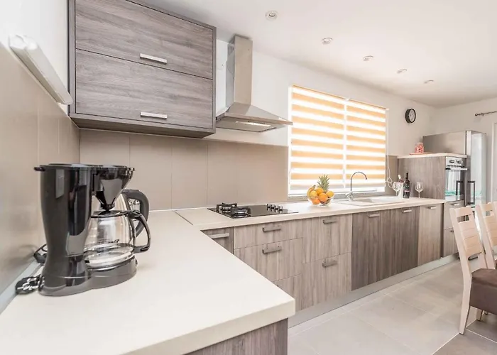 In - Zadar Riviera 40456 Ferienhaus Sukošan