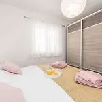 In - Zadar Riviera 40456 Tatil Evi Sukošan